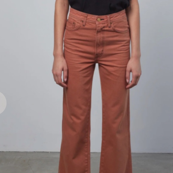 B sides flare jeans